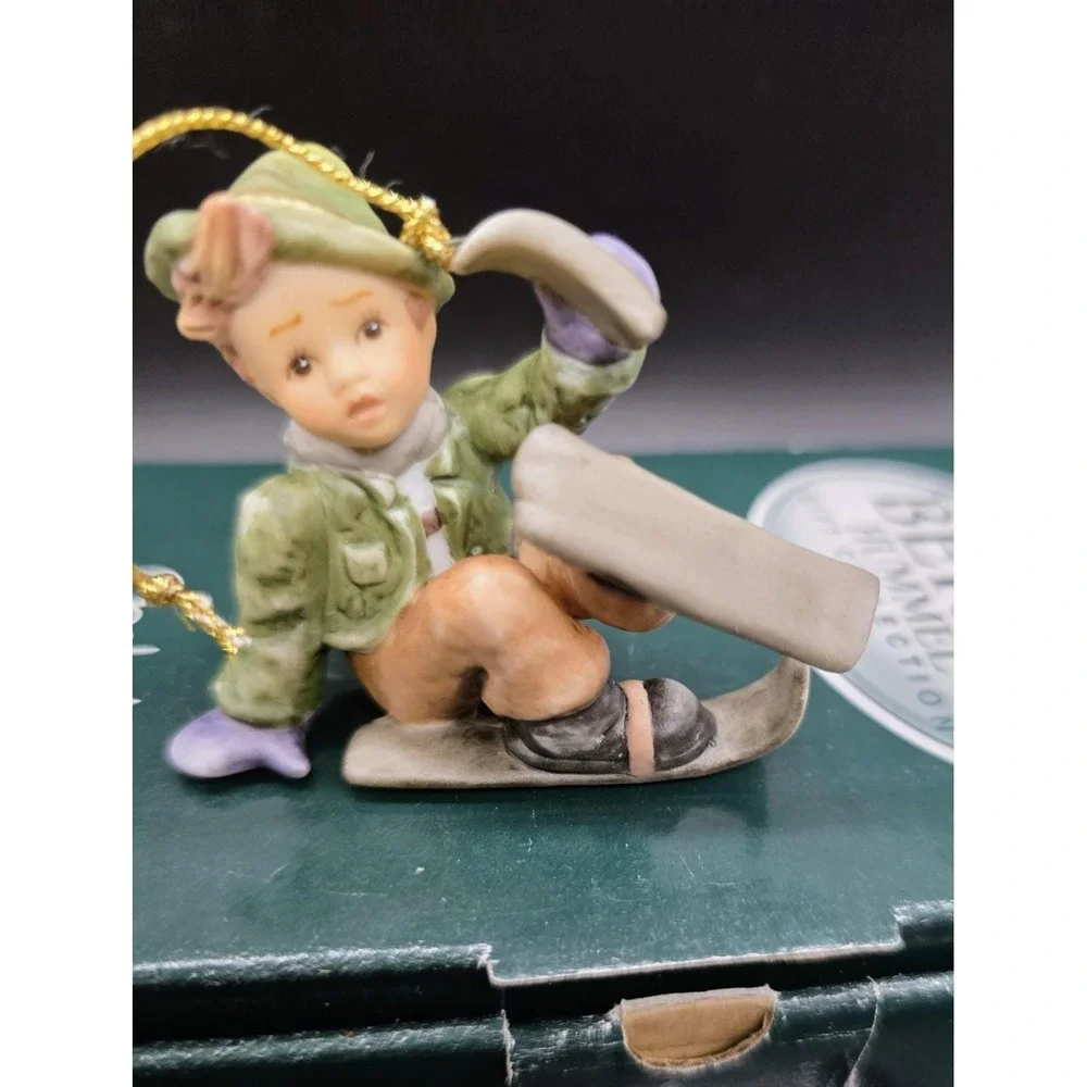 Goebel Hummel/Ashton Drake 'Just One Ski Left' Ornament Figurine Box